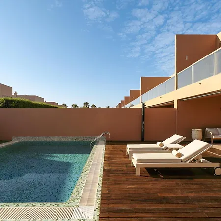 Salgados Premium By Da'home * Guia (Faro)